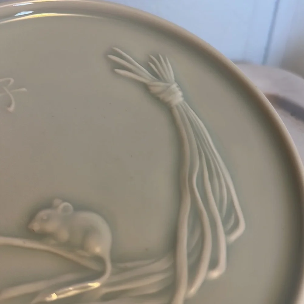 💜💜 1972 Year of the Rat Commemorating New Year Plate